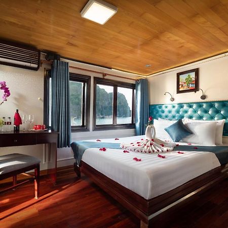Hotel Charm Boutique Cruise Ha Long Esterno foto