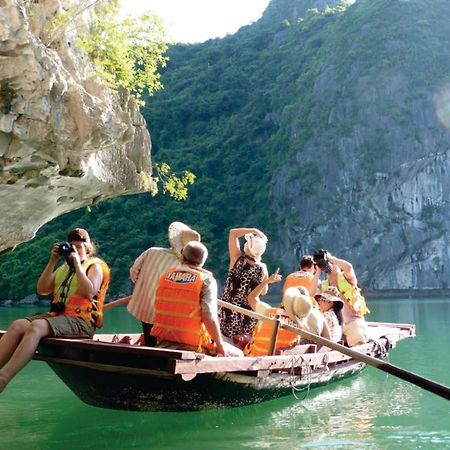 Hotel Charm Boutique Cruise Ha Long Esterno foto