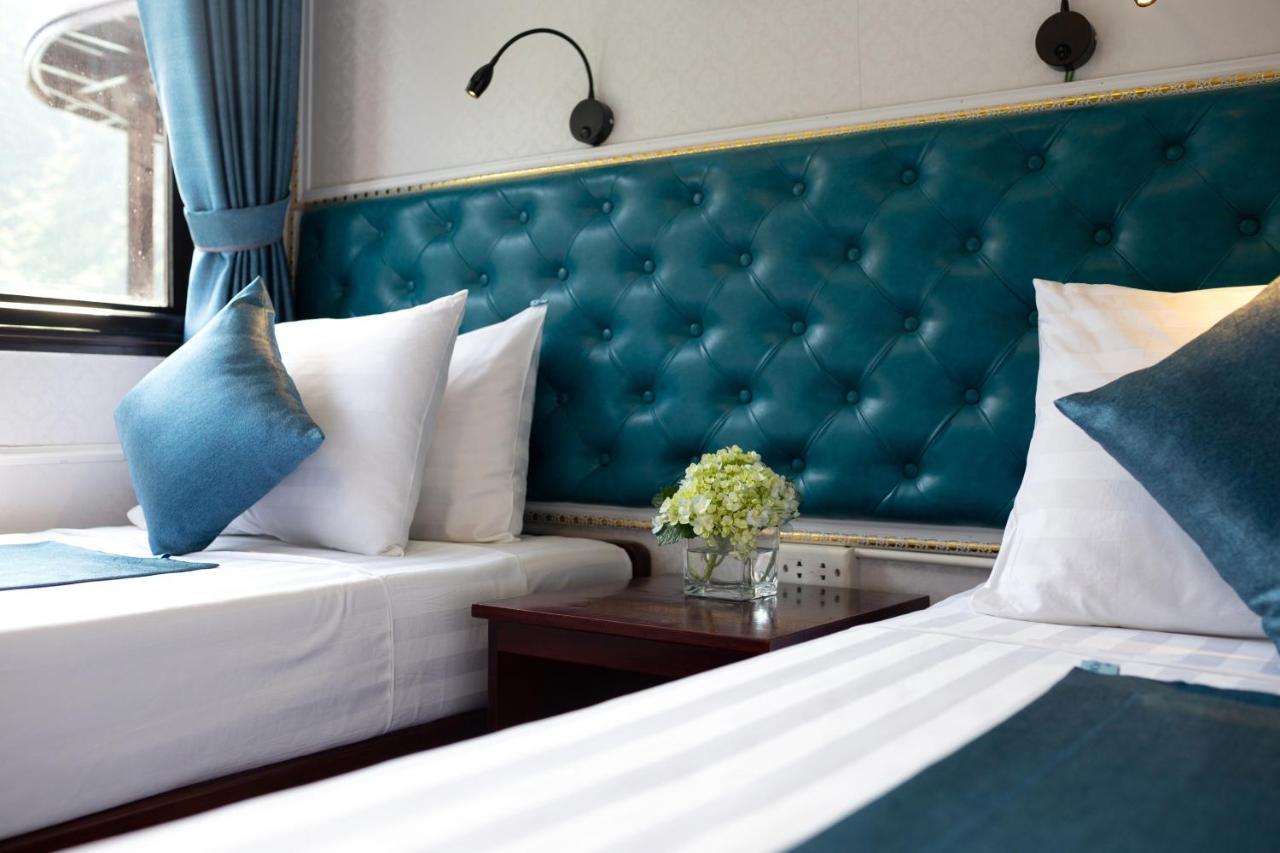Hotel Charm Boutique Cruise Ha Long Esterno foto